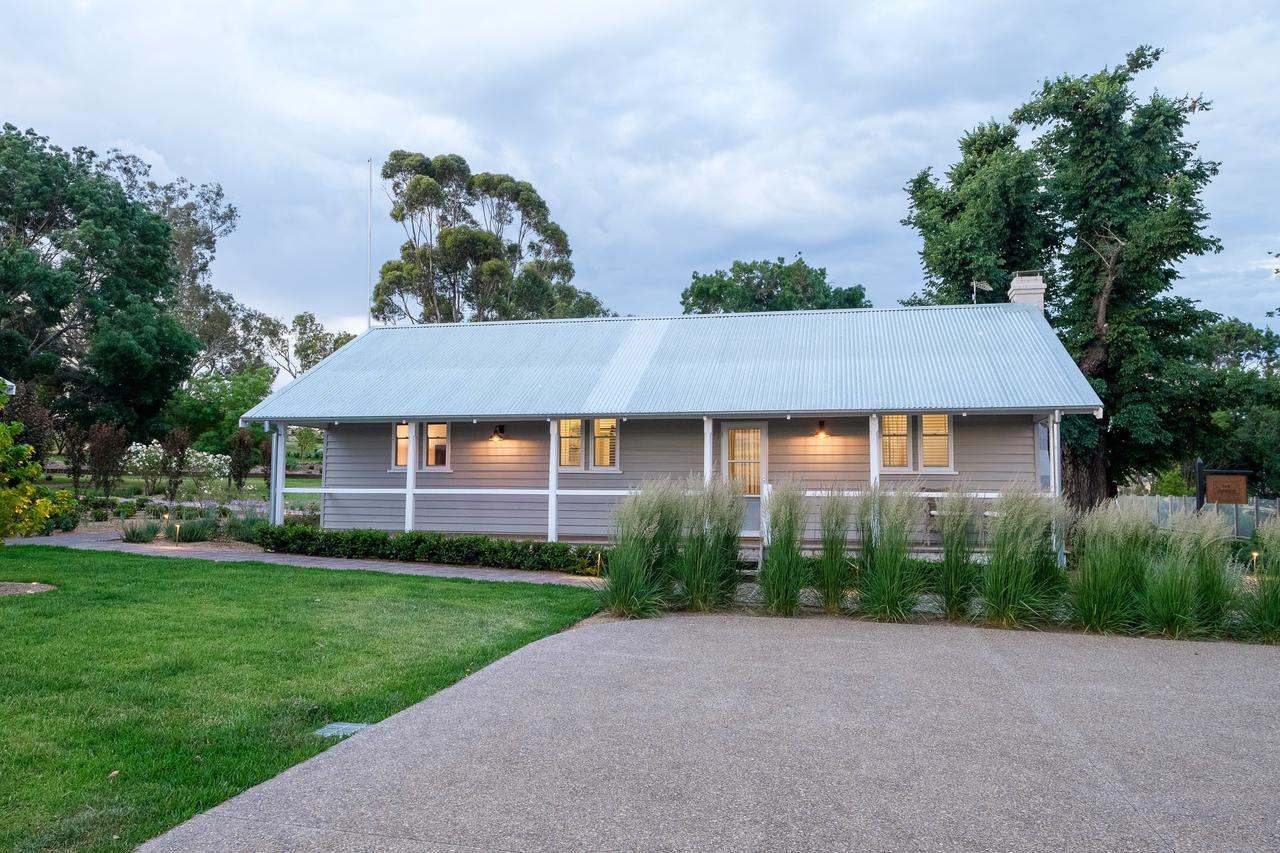 Goonoo Goonoo Station Hotel Tamworth Bagian luar foto
