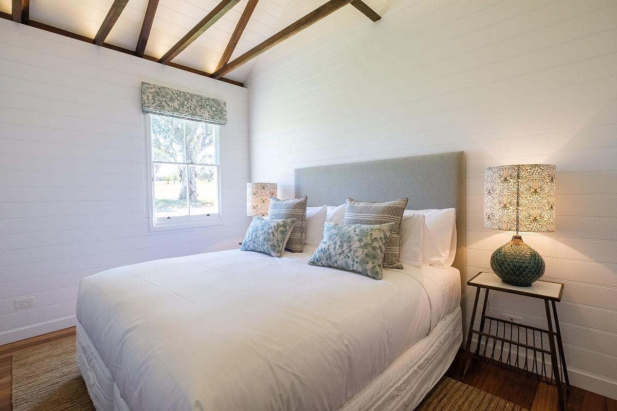 Goonoo Goonoo Station Hotel Tamworth Bagian luar foto A bedroom